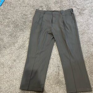 Haggar premium comfort dress pant gray 42 x 30.